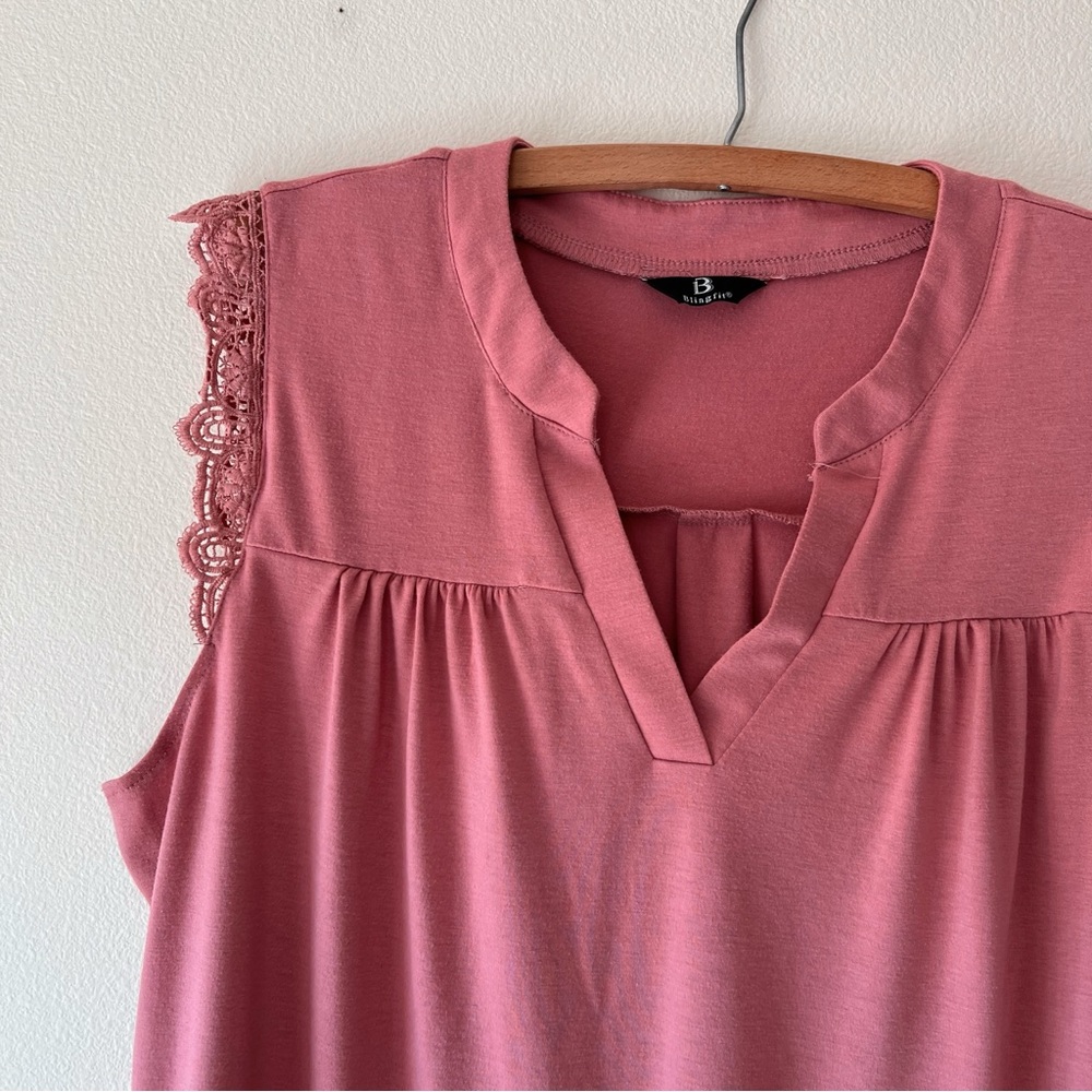 Blingfit‎ sleeveless pink shirt size